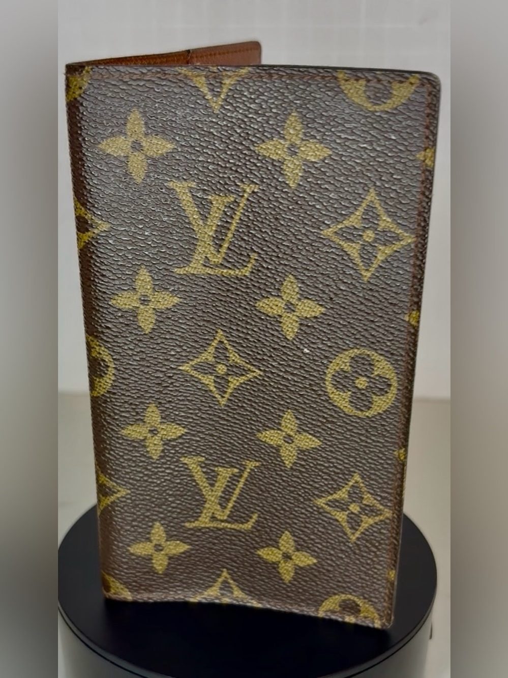 Louis Vuitton Vintage Passport Wallet
